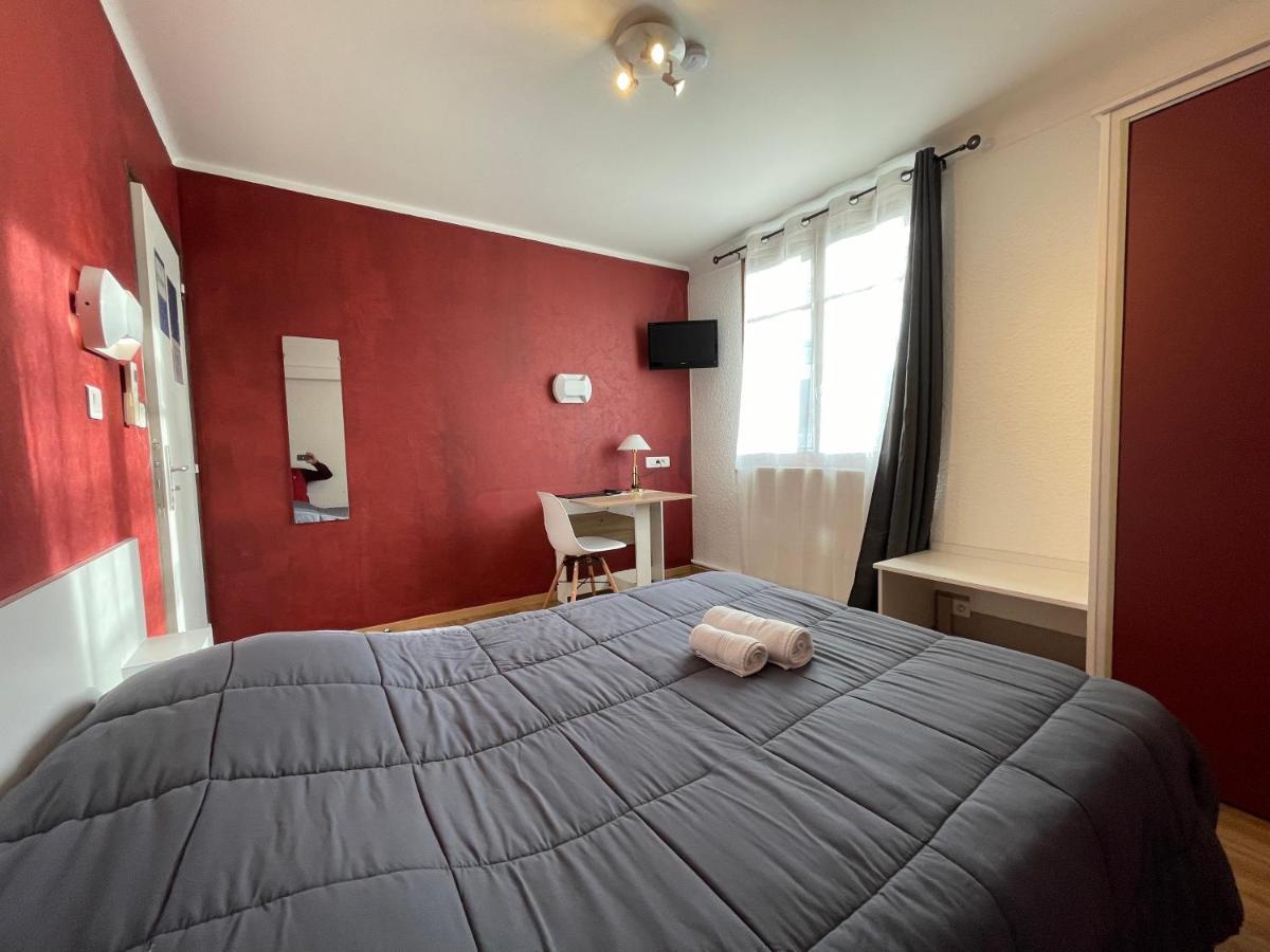 Hotel Les Chenes Sisteron Exterior foto
