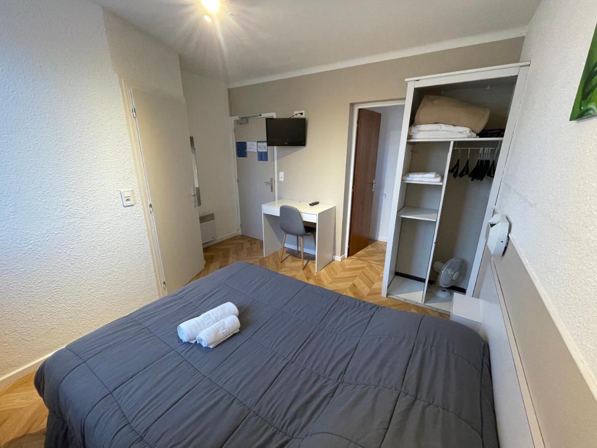 Hotel Les Chenes Sisteron Exterior foto