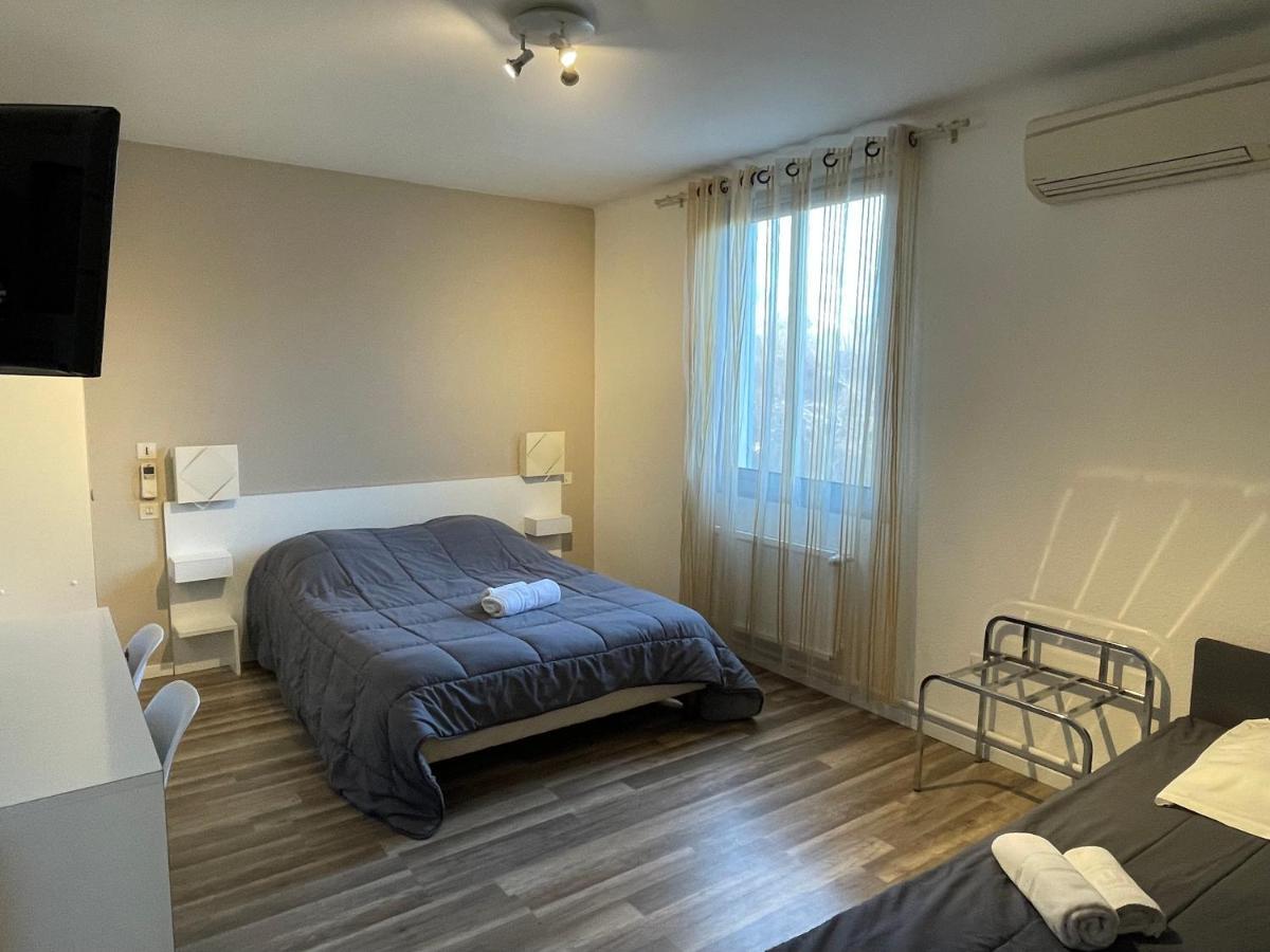 Hotel Les Chenes Sisteron Exterior foto