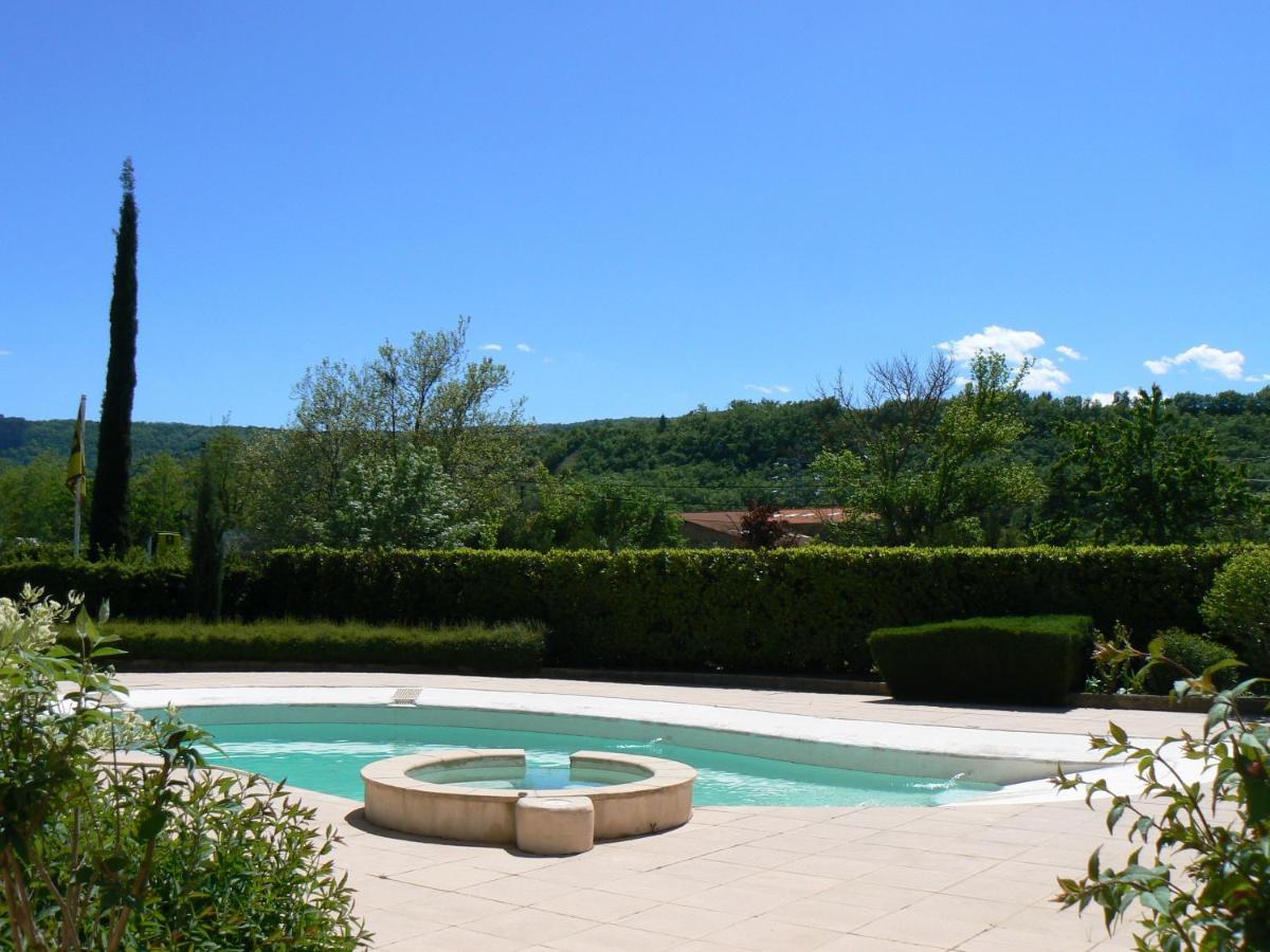 Hotel Les Chenes Sisteron Exterior foto