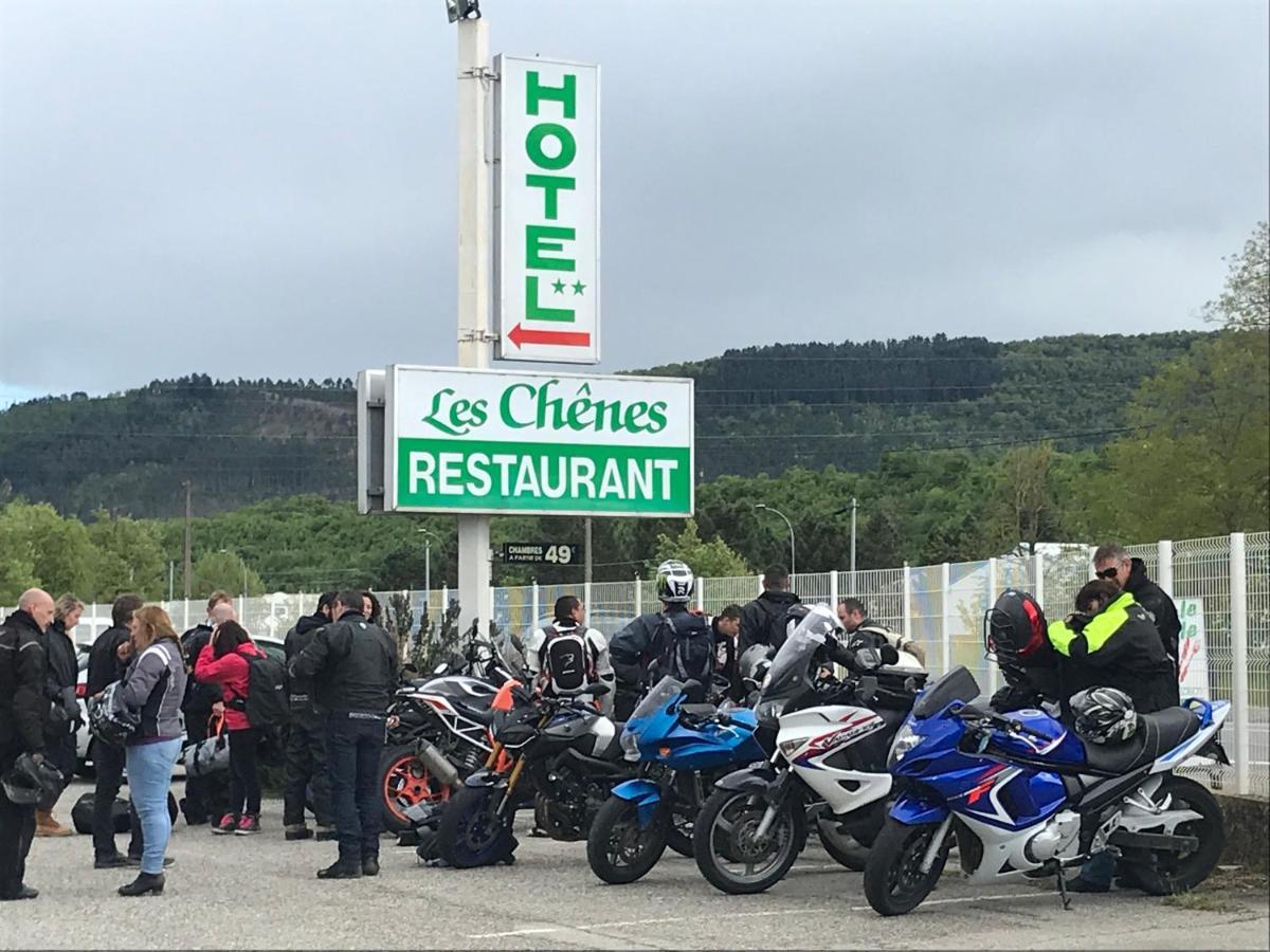 Hotel Les Chenes Sisteron Exterior foto